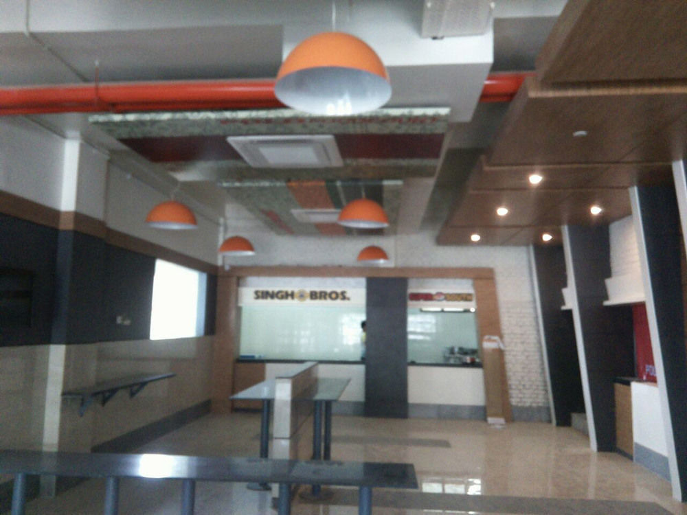 Max Hotels Allāhābād Junction Exteriér fotografie